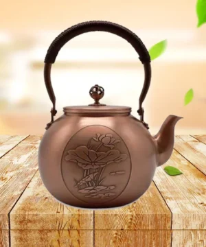 Bouilloire en Cuivre Pur 1.6L – Théière Antique Sculptée