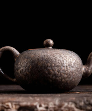 Théière glaçure en fer plaqué or changement de four de 250ml ornements