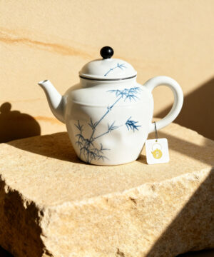 Théière Japonaise en Poudre Blanche de 150ml Pot en Bambou Peint à la Main
